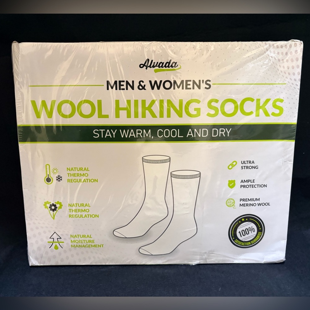 🏷 Alvada | NWOT 3-Pairs Warm Merino Wool Hiking Crew Socks - Unisex L/XL, Gray